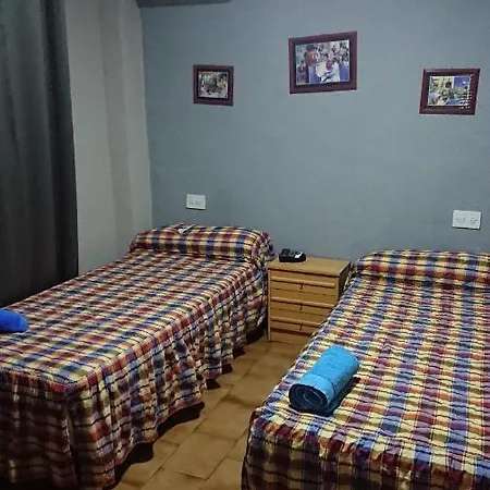 Hostal Sax *